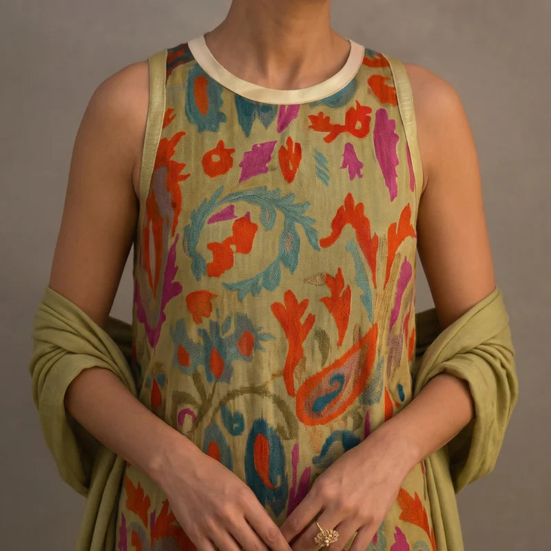 Daniela | Abito lungo stampato con gilet coordinato