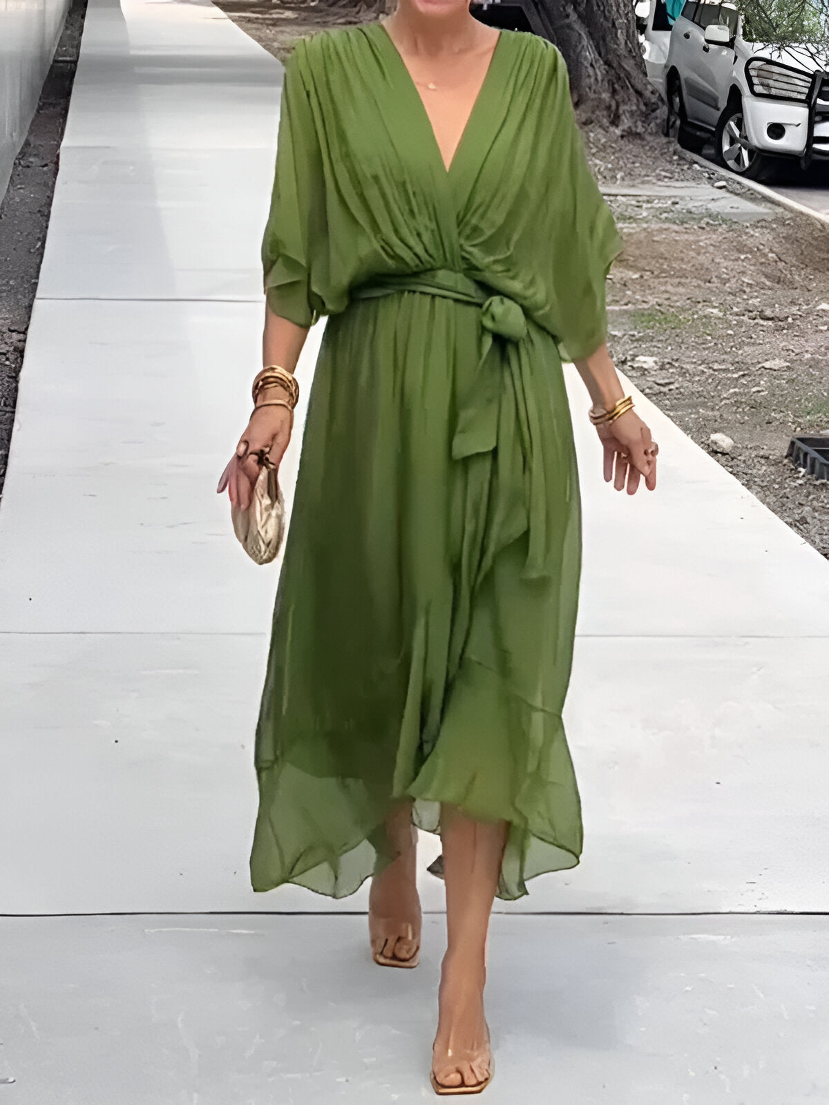 Monica | Abito in chiffon con scollatura a V