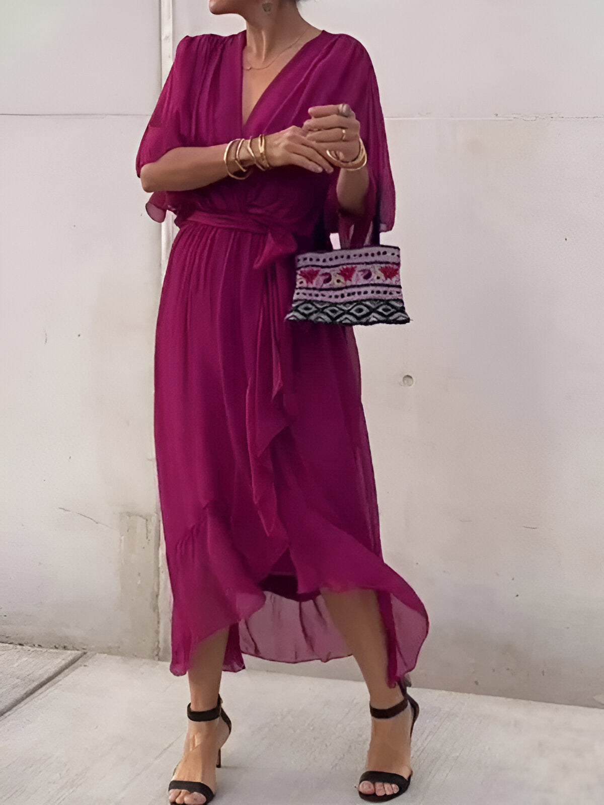 Monica | Abito in chiffon con scollatura a V