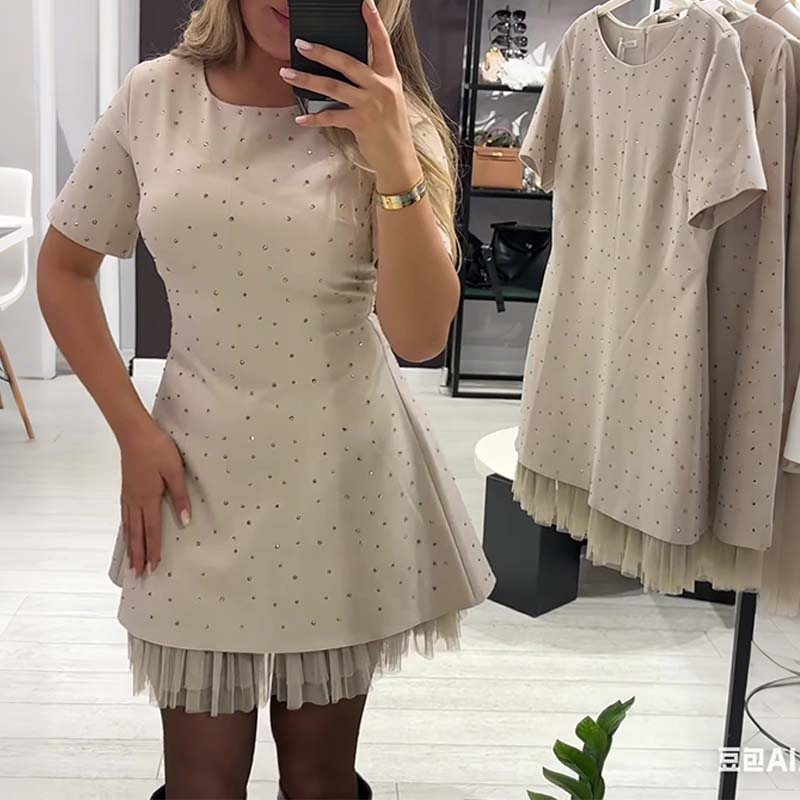 Aurora | Mini Abito Elegante con Dettagli Brillanti